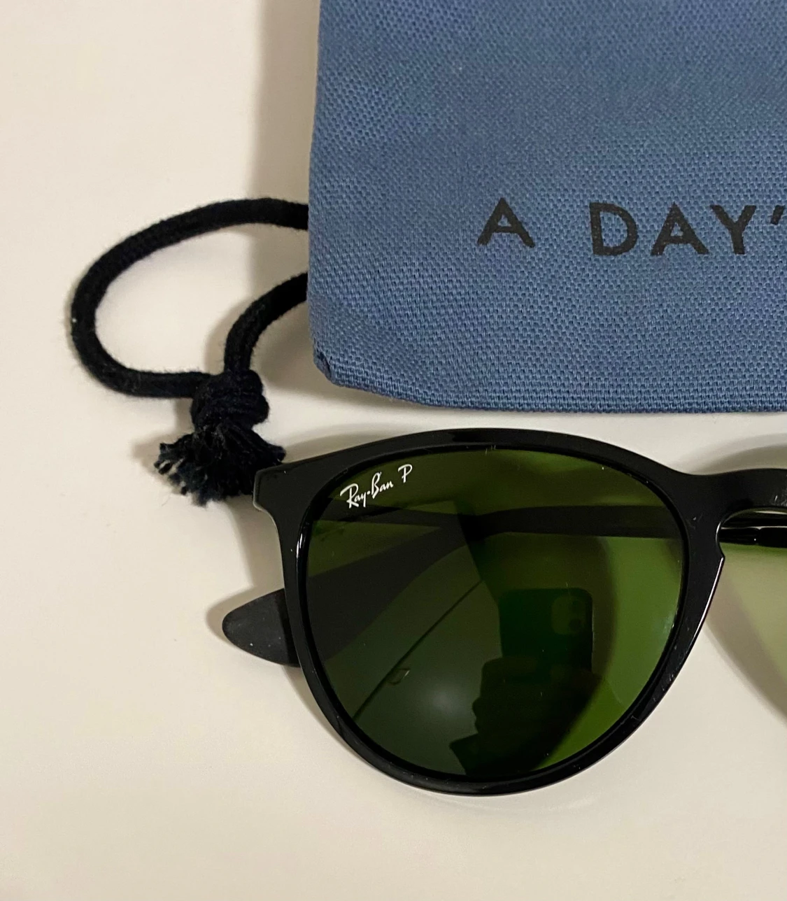 Ray-Ban Erika svarta solglasögon - 2