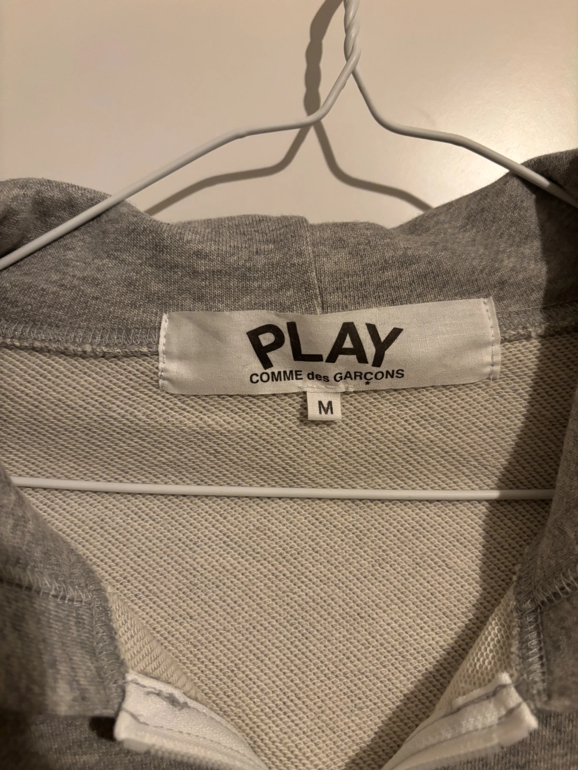 Grå hoodie Comme des Garçons Play M - 2