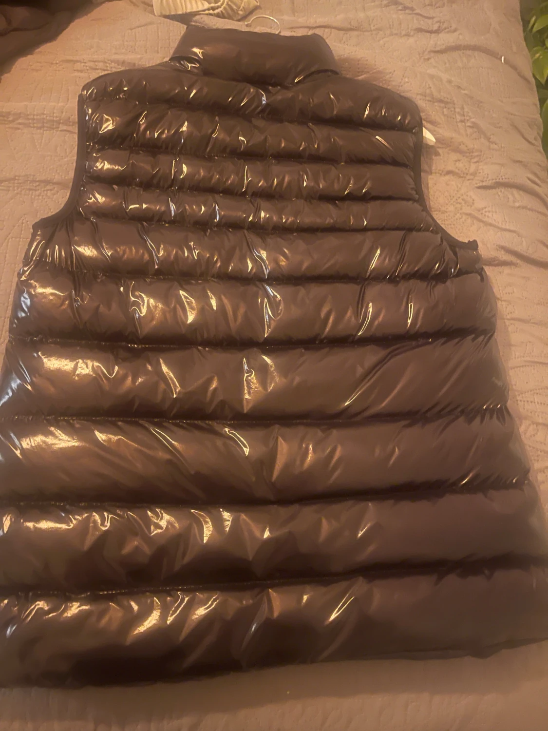 Svart dunväst från Moncler - 1