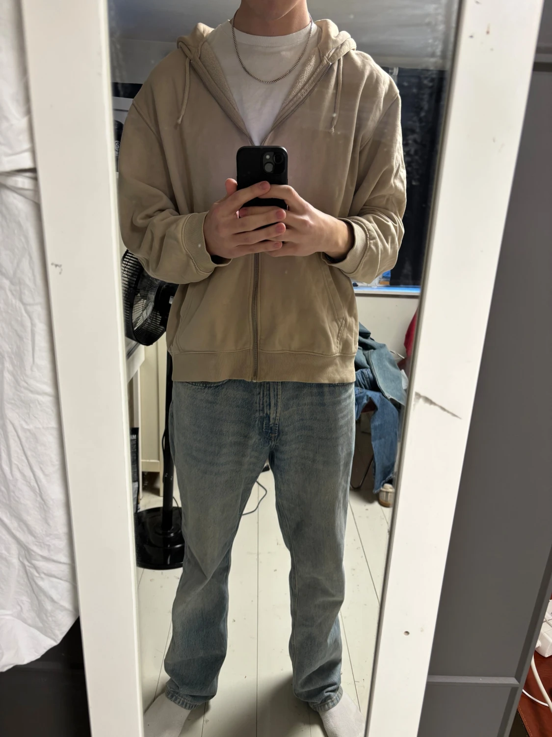 Beige zip hoodie från weekday - 1