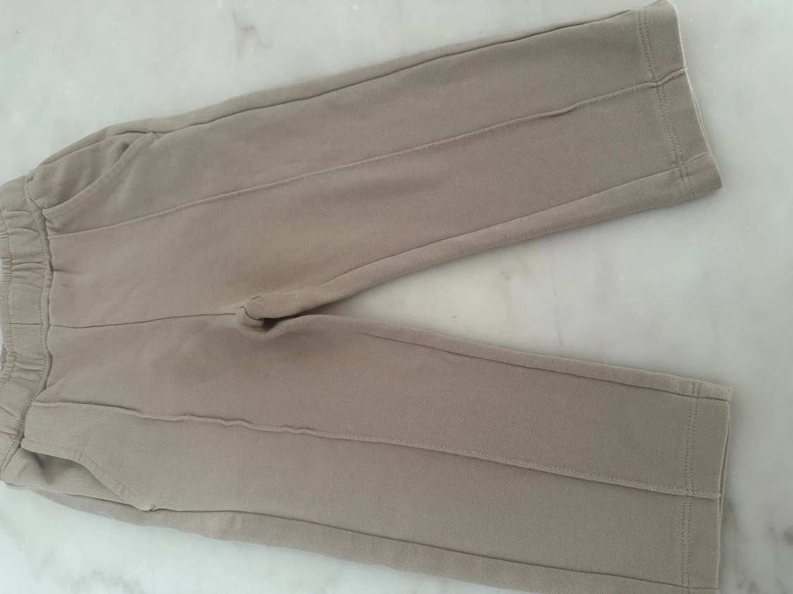 Beige mjukisbyxor med resårmidja - 2