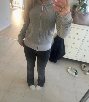 Hoodie med dragkedja - Supersöt hoodie med dragkedja💗