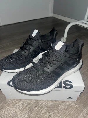 Reserverad  - Addidas 