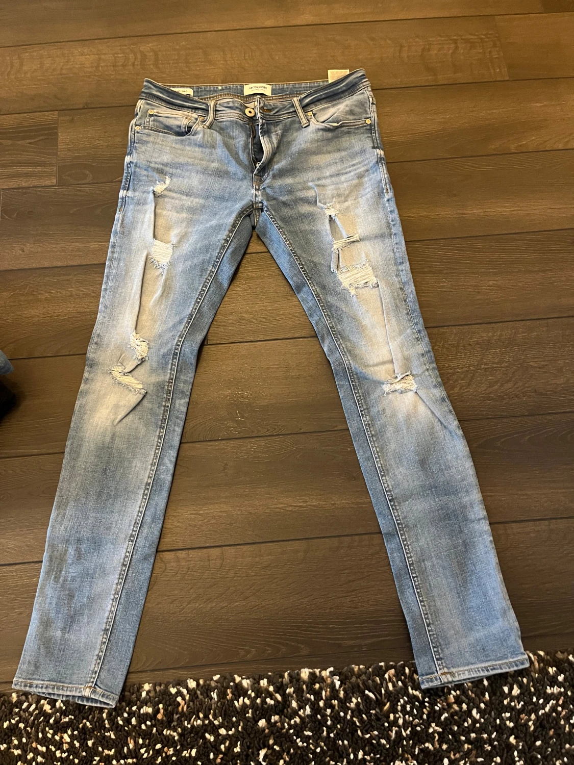 7 olika par byxor - 1