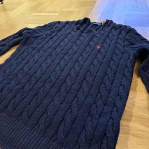 Ralph lauren kabelstickad - Skriv om ni undrar något! 