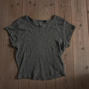 Grå ribbad tröja - Jättefin tröja💕