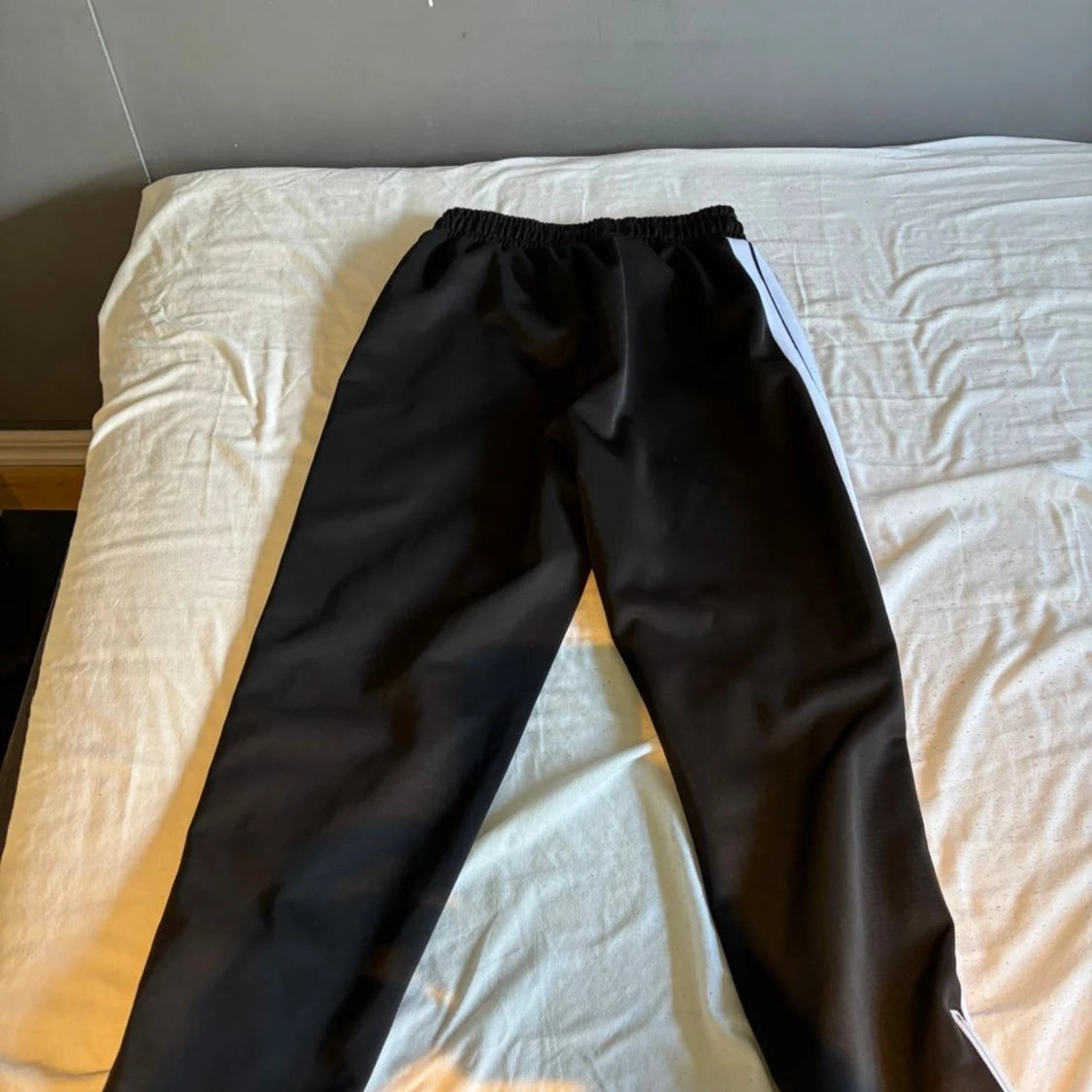 Palm Angels svarta mjukisbyxor - 1