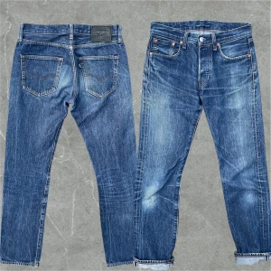 Levis 501 vintage selvage - Sjukt snygga Levis 501! Blå vit selvage vilket är väldigt sällsynt och snyggt. Skriv vid funderingar 💬