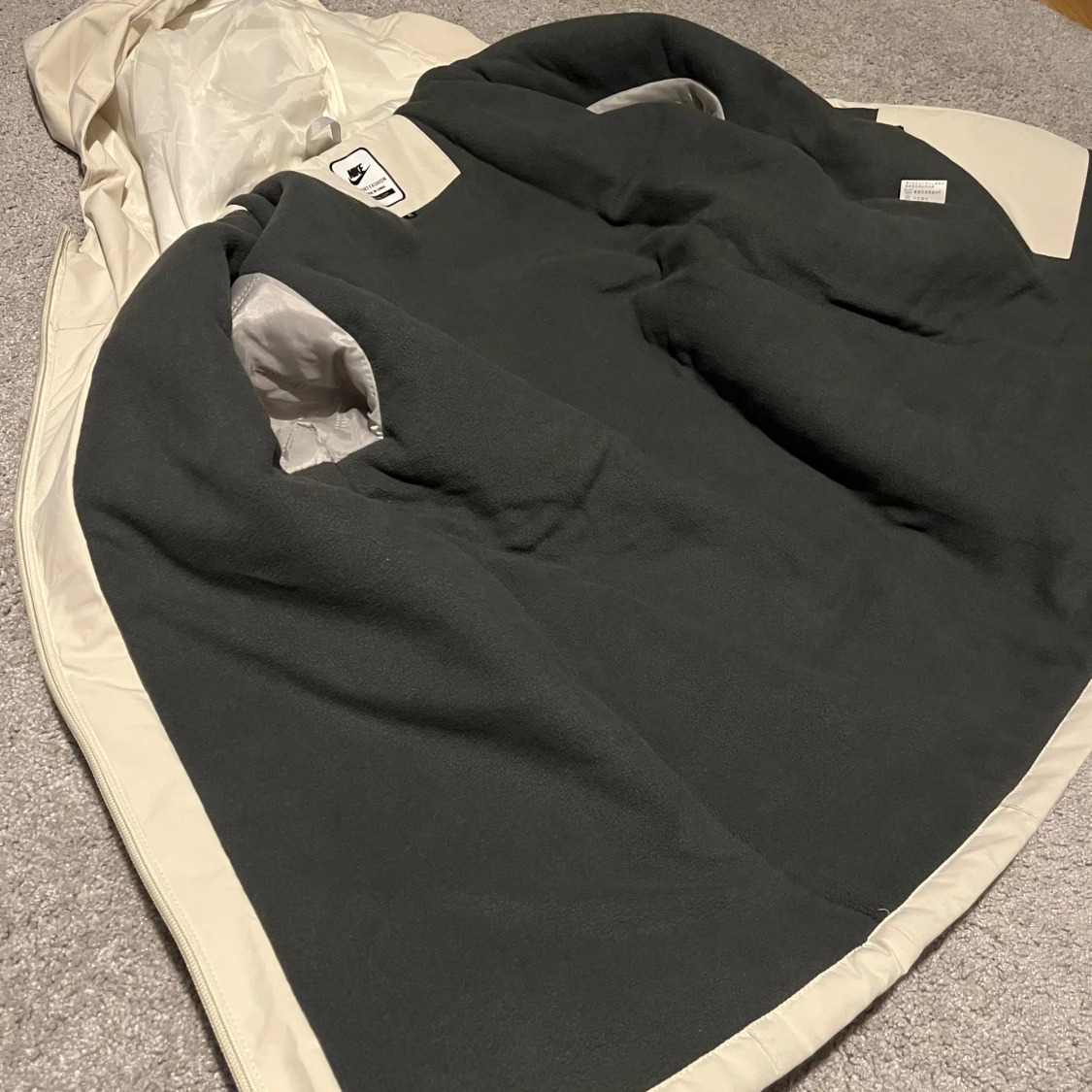 Vit Nike Brasil jacka med huva - 2