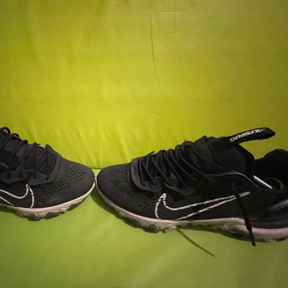 Svart/vit Nike React Vision - 1