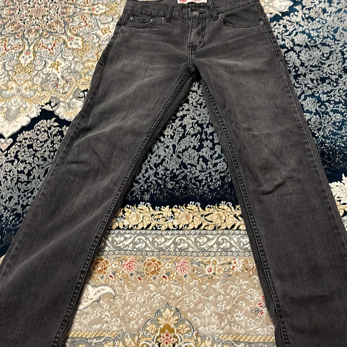 Levi's 551Z svarta jeans straight fit
