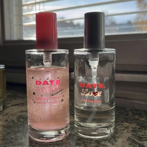 ”Vintage” parfym - Dom här fina parfymerna känner du nog till om du växte upp på 90-2000 talet ;) behövs ingen presentation haha dom luktar fortfarande som dom ska.  Har ingen aning om hur mycket det är i dom i ml mått.