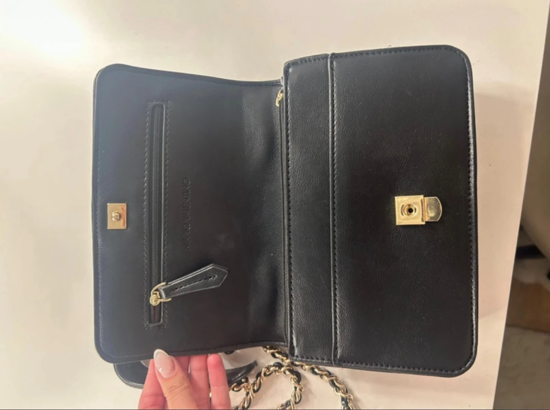 Svart axelväska från Valentino - 3