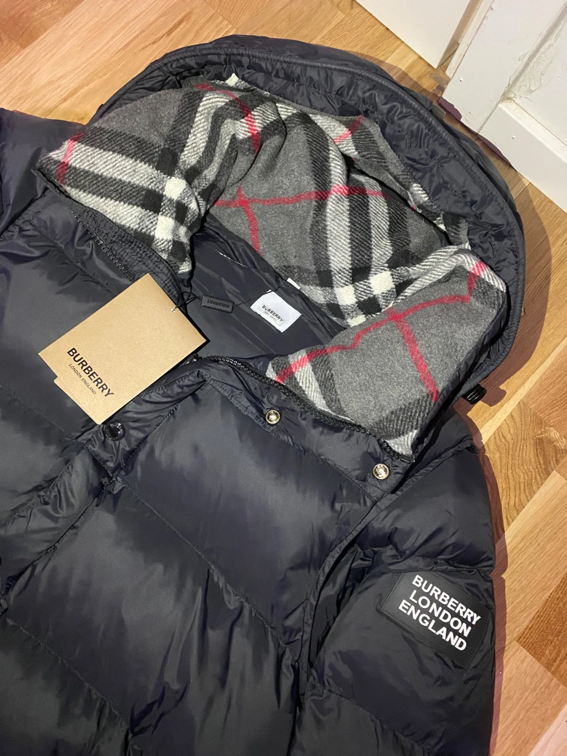 Svart dunväst från Burberry