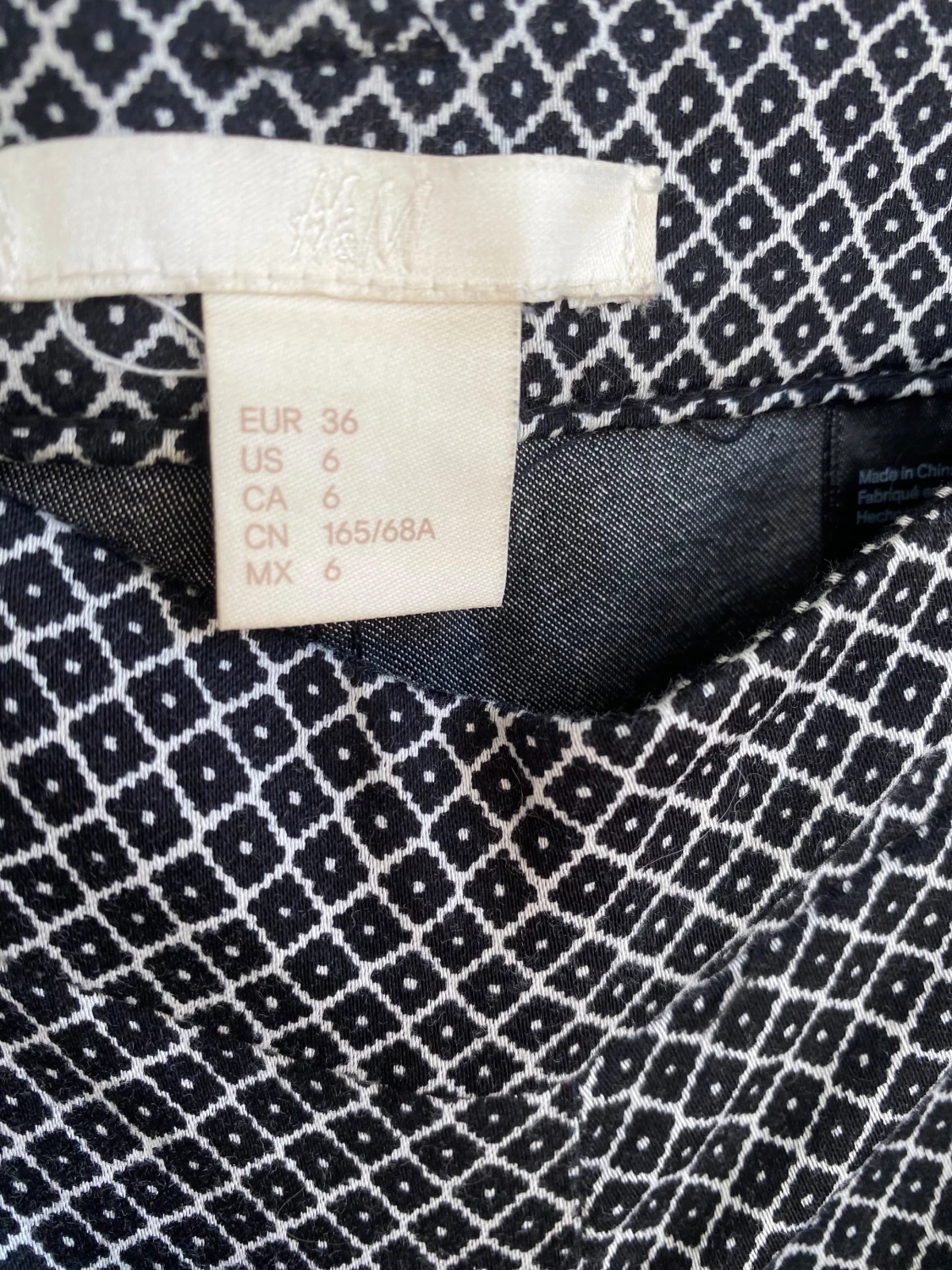 Svarta mönstrade kostymbyxor - 4