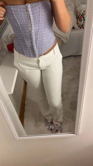 Lila korset från Zara  -  Jättefint i sommaren eller när du ska ut och äta 