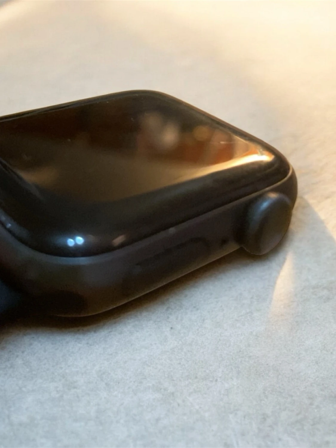 Apple Watch (series 5) - 2