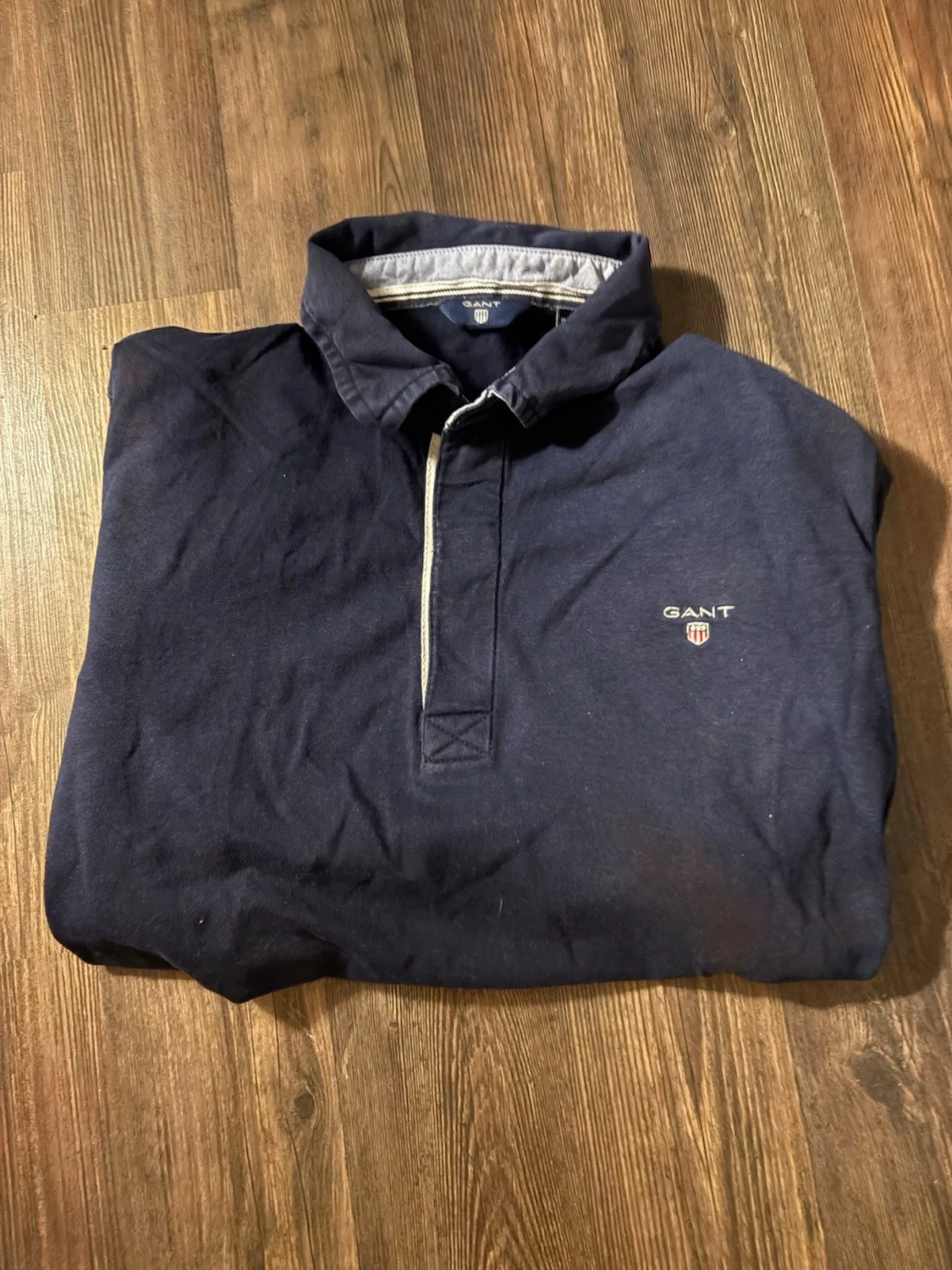 En långärmad Piké från Gant.  - 2