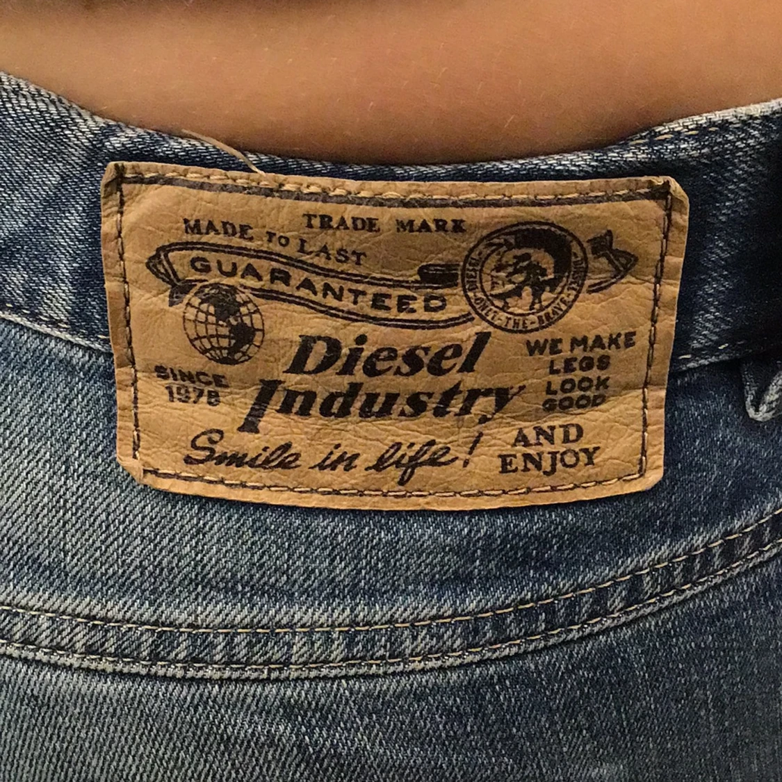 Blå jeans från Diesel Industry - 4