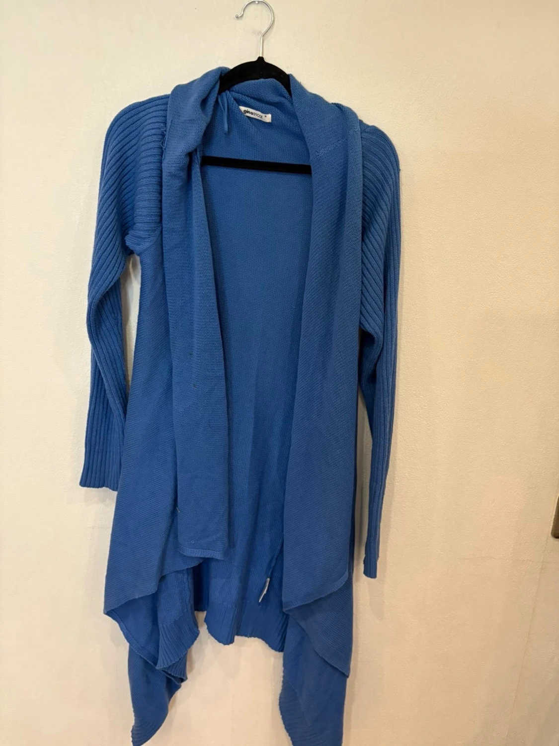 Blå stickad kofta från Gina Tricot - 2