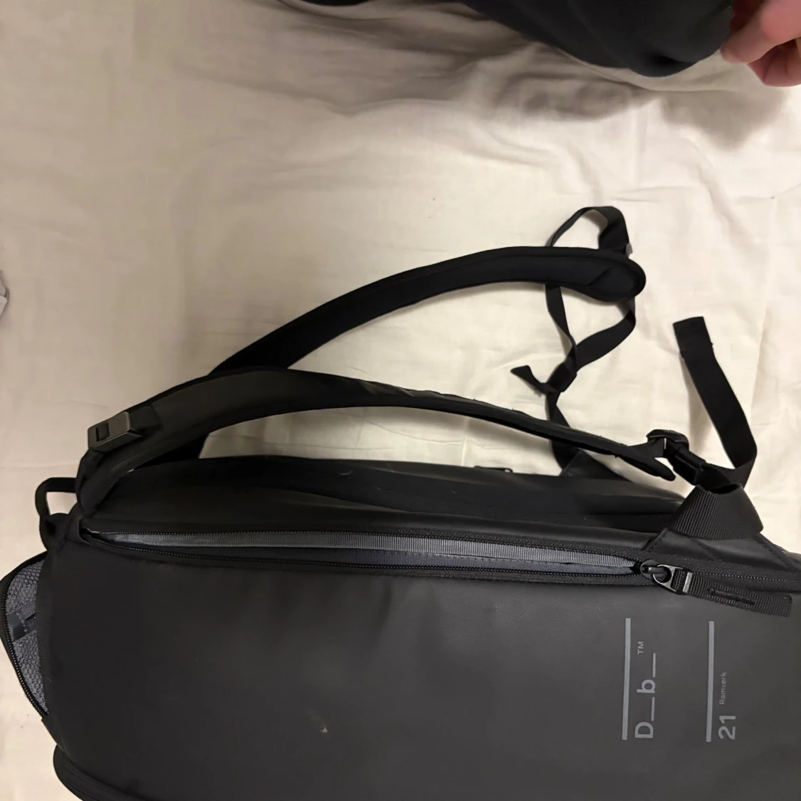 Svart ryggsäck från Db  - 2
