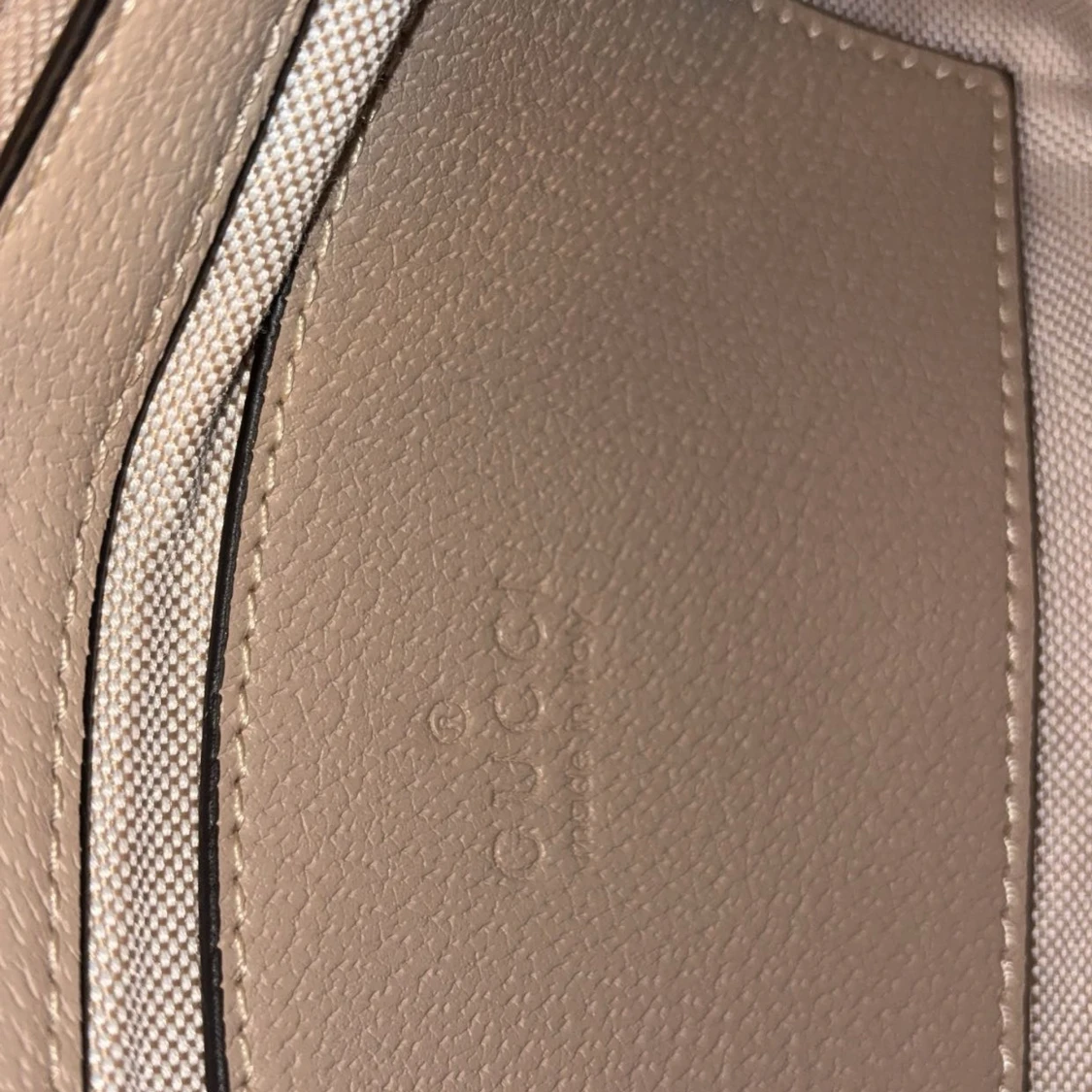 Beige GG axelväska från Gucci - 4