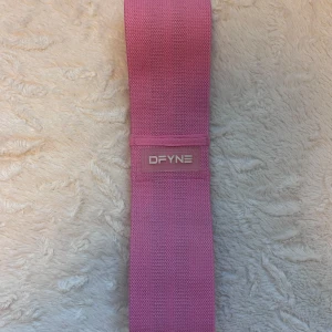 Träningsband - dfyne  - Helt nytt oanvänt! Köpt från dfynes hemsida - 300kr + frakt och tull. Säljer för 150kr! 🫰🏽