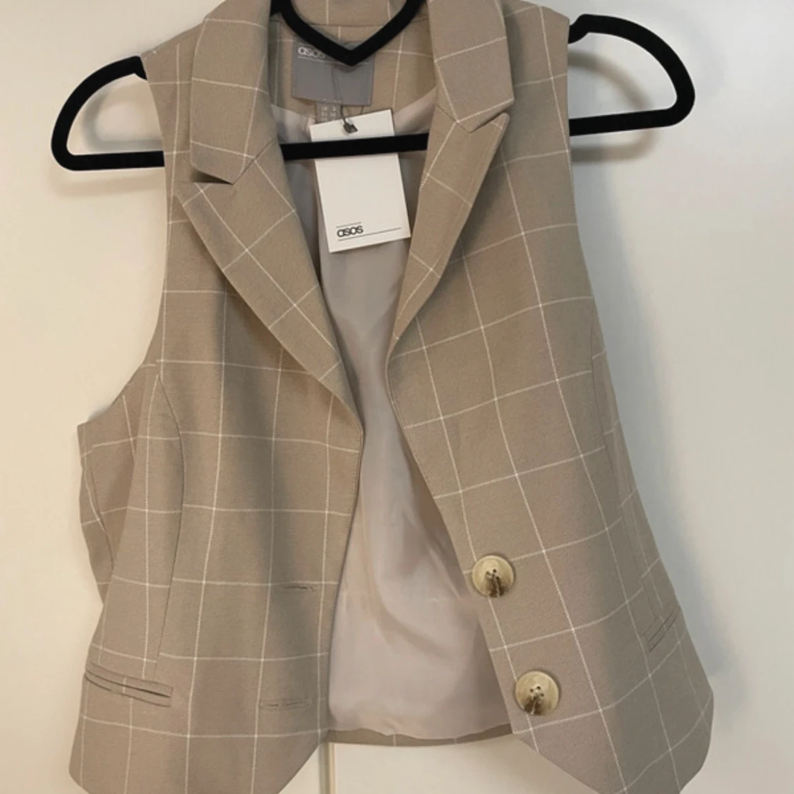 Beige rutig väst från ASOS