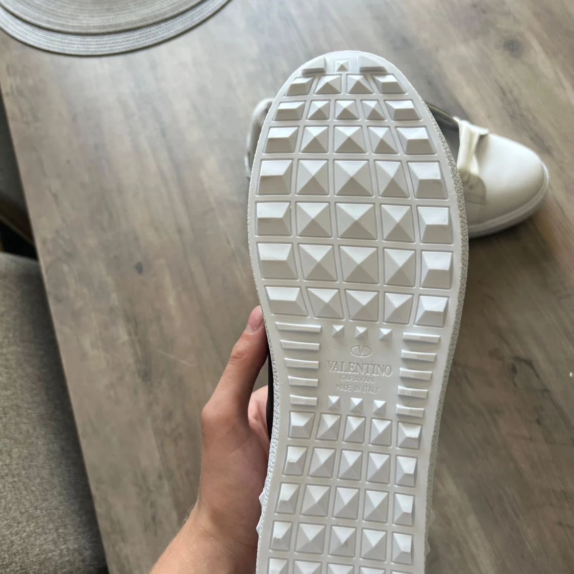 Valentino Garavani Open sneakers vit/svart k0pia - 3