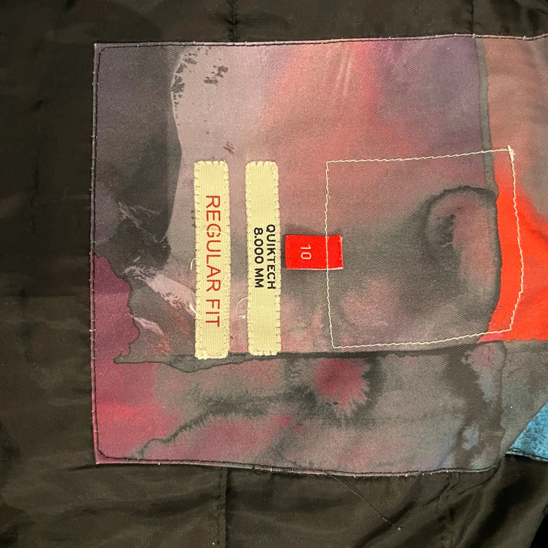 Quiksilver färgstark vindjacka med huva - 2