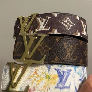 Bälte  - Säljer bälten 249 kr styck! Alla tre bälte för 600kr! Om du e intresserad hör av dig till mig för fler bilder osv! Alla bäten är helt nya 