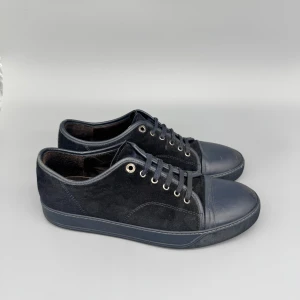 Lanvin Skor | 44 - Lanvin Dbb1 matta sneakers | Bra skick | Storlek 9: passar 44 | Endast skor | INGA BYTEN | Fraktar spårbart eller möts upp i Täby 