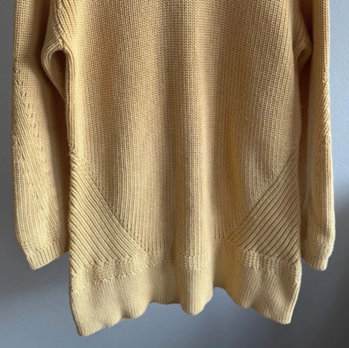 Stickad tröja i bomullsblandning XS - 3