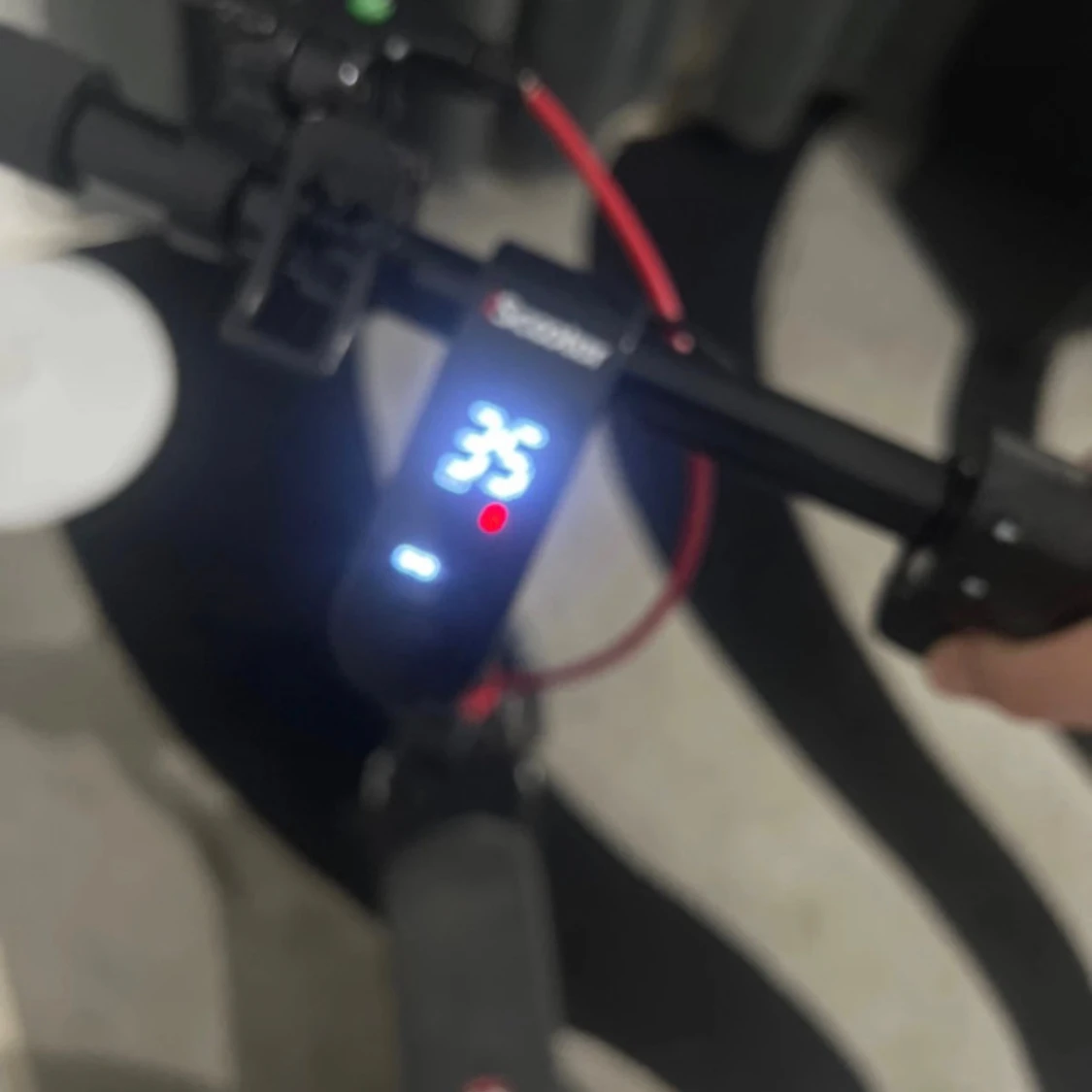 iScooter elektrisk sparkcykel - 3