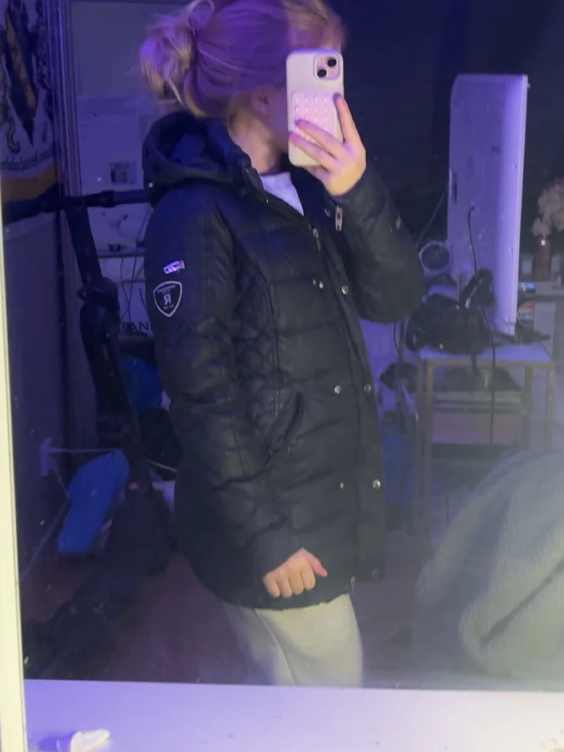 Svart pufferjacka från R-Collection