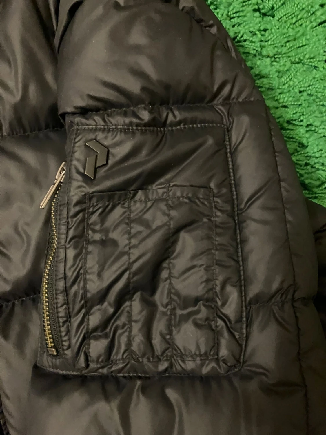 Peak Performance svart dun bomberjacka  - 4