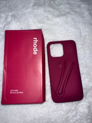 Rhode telefonskal  - iPhone 15 PRO Max 