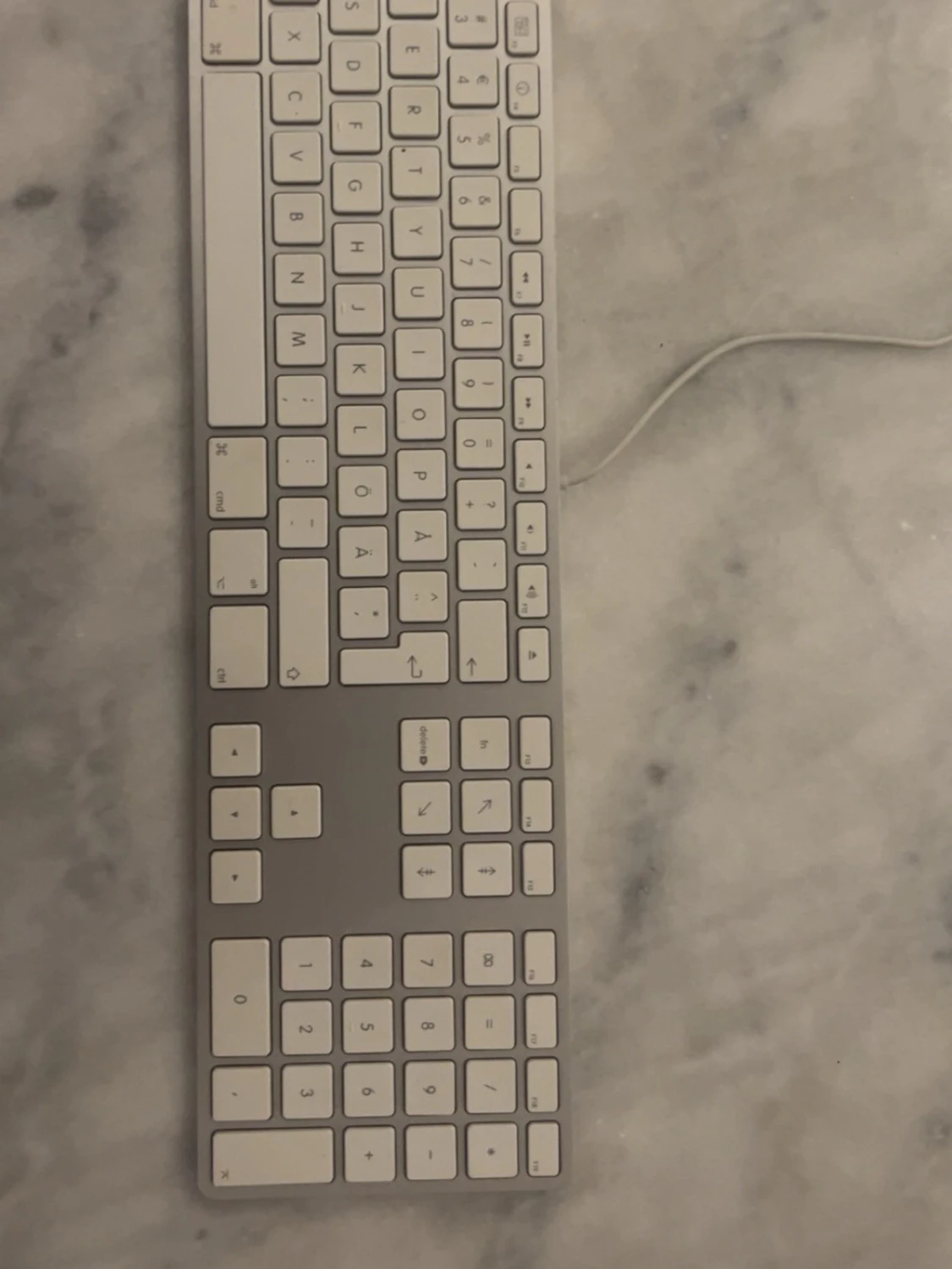 Apple iMac 21.5" (tidigare modell) - 3