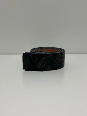 Lv Bälte - Säljer ett helt nytt bälte. Storlek 110. Snabb frakt.