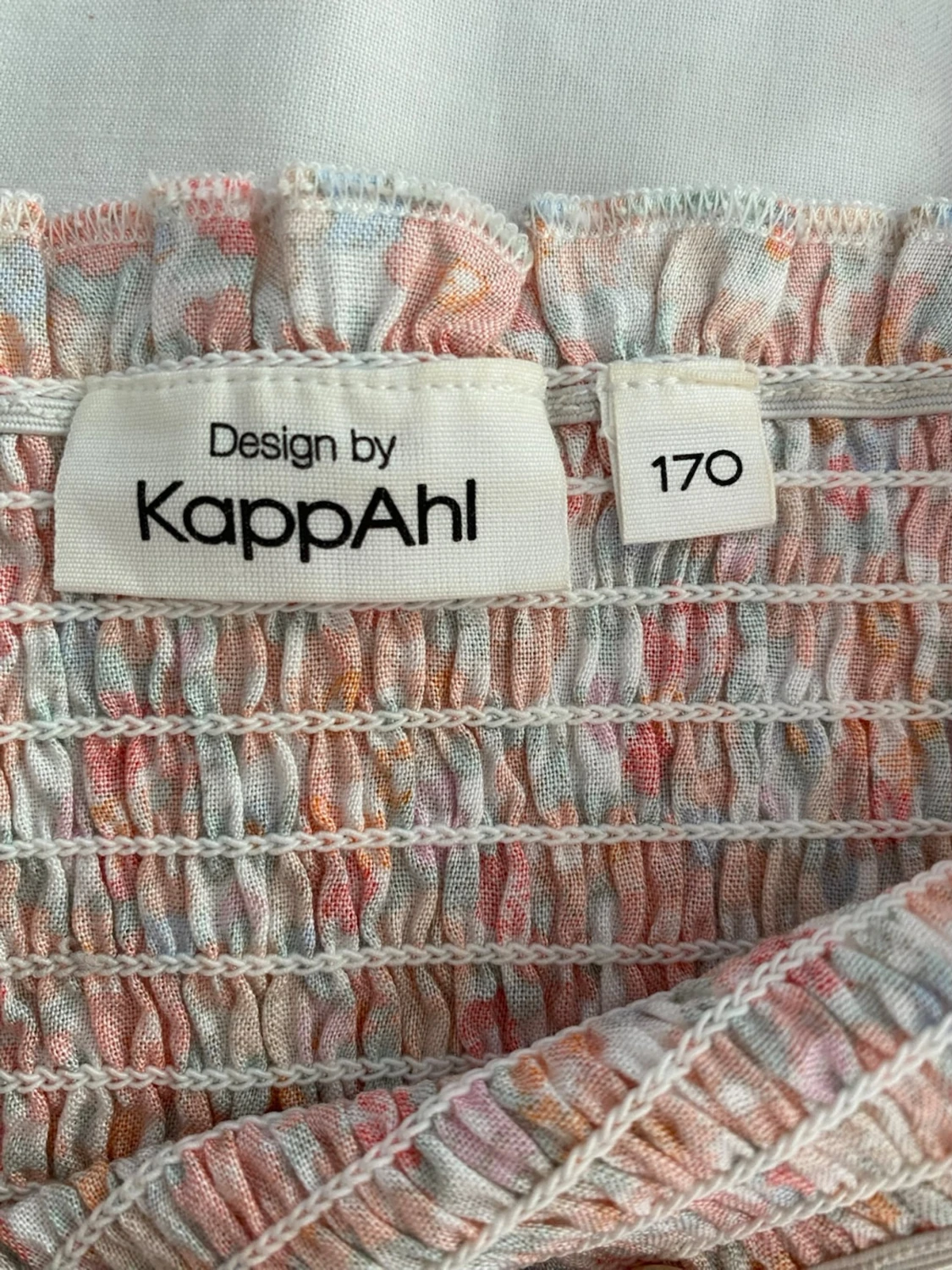 Blommig linnetopp och kjol från KappAhl - 2