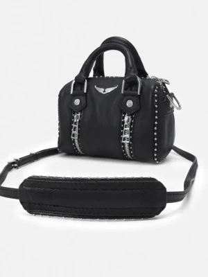 Zadig Voltaire  -  Jag vill se vad jag kan få för båda de här väskorna, inget tecken på slitning, vill du ha mera Bilder skriv gärna privat❤️första väskan 2500 andara 2000 men kan nog gå ner för snabb pris och  kan tänka mig byta