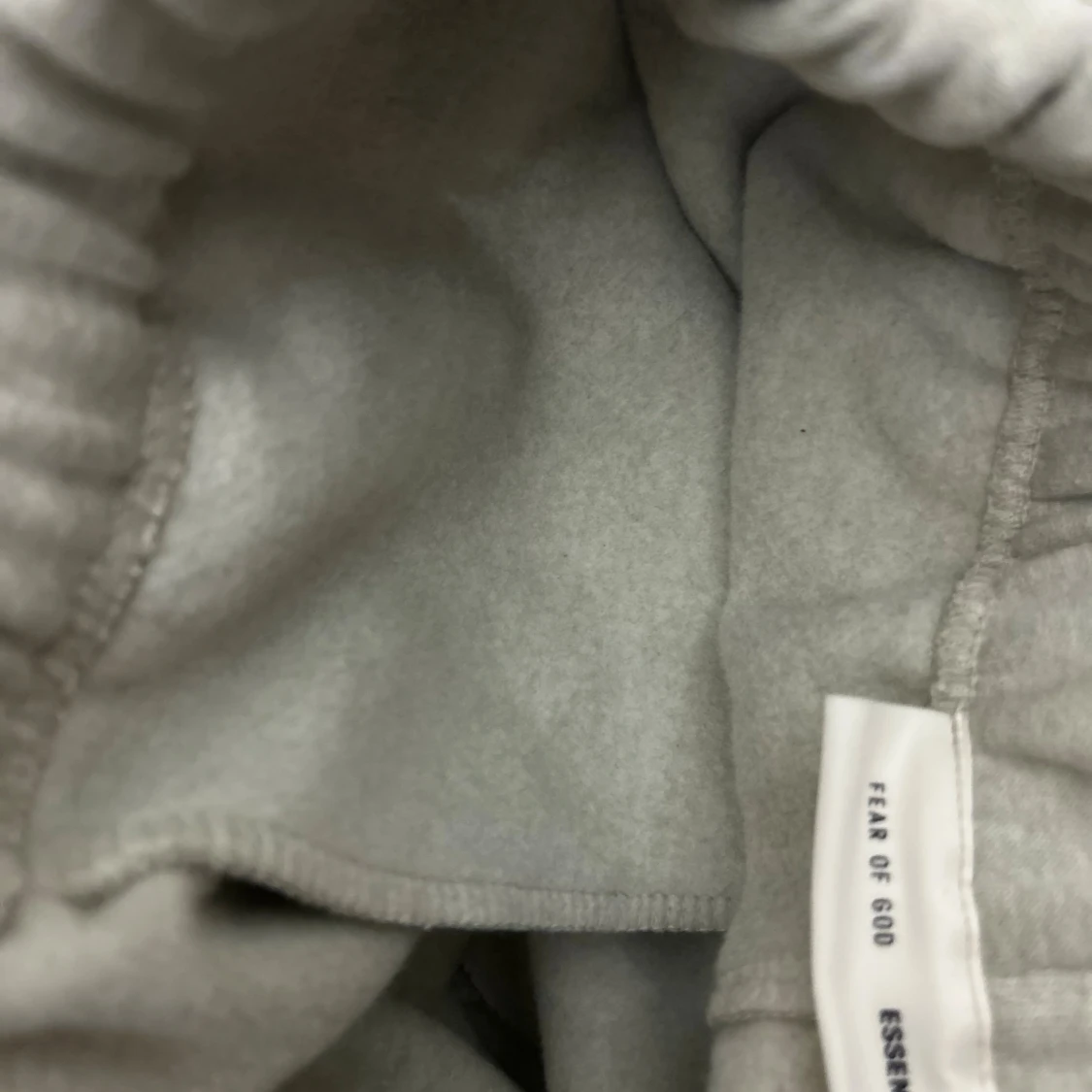 Grå mjukisbyxor Fear of God Essentials - 2
