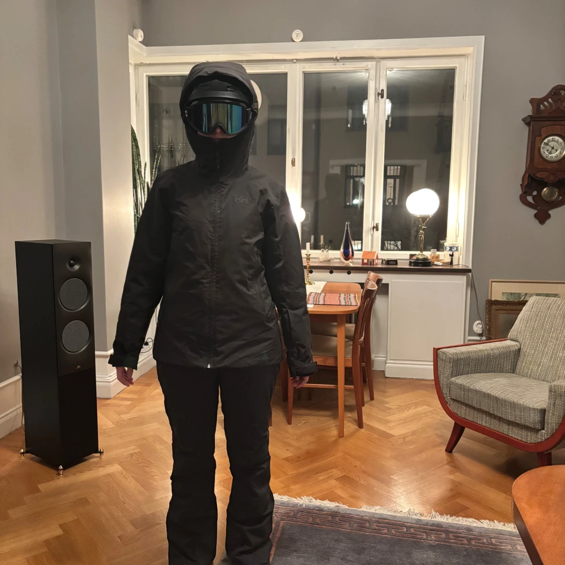 Svarta täckbyxor från Helly Hansen - 1