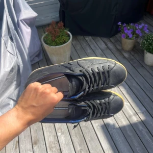 Philippe model skor - Storlek 44, pris: 1.299, mycket bra skick🤑👟Bara att höra av sig vid fler bilder eller ytterligare funderingar :-)