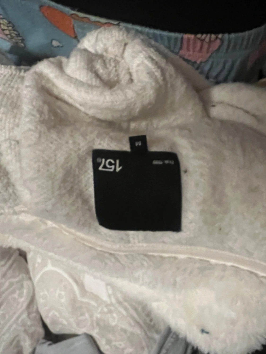 Vit teddyjacka från 157 - 2