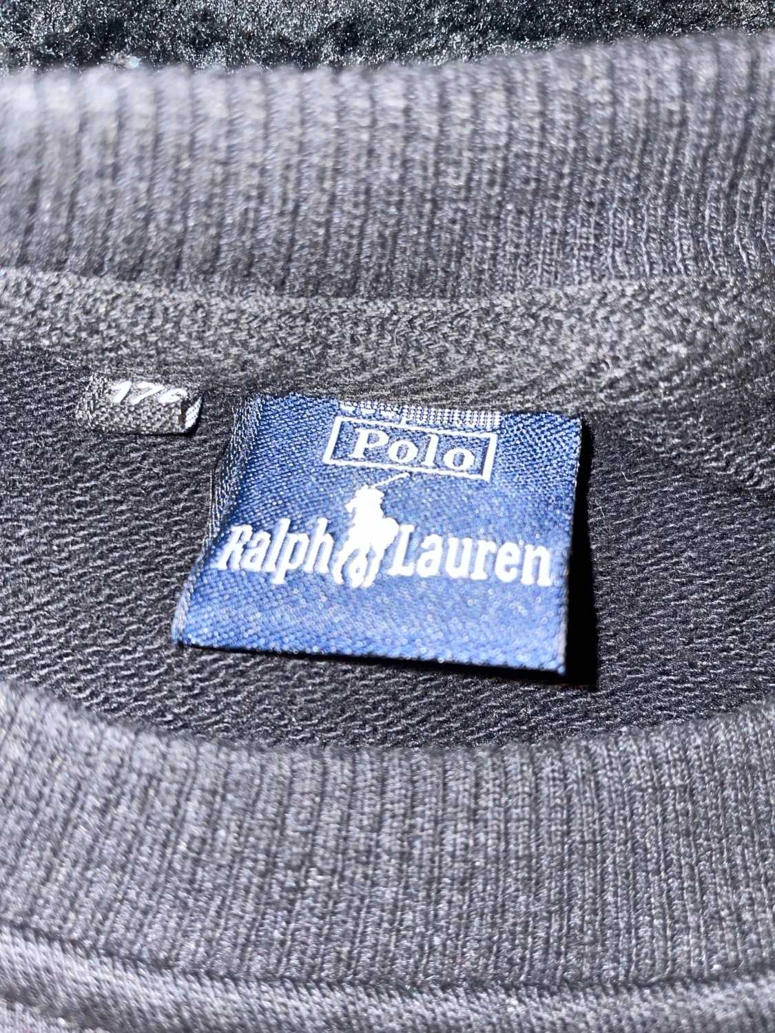 Svart ralph lauren tröja - 2