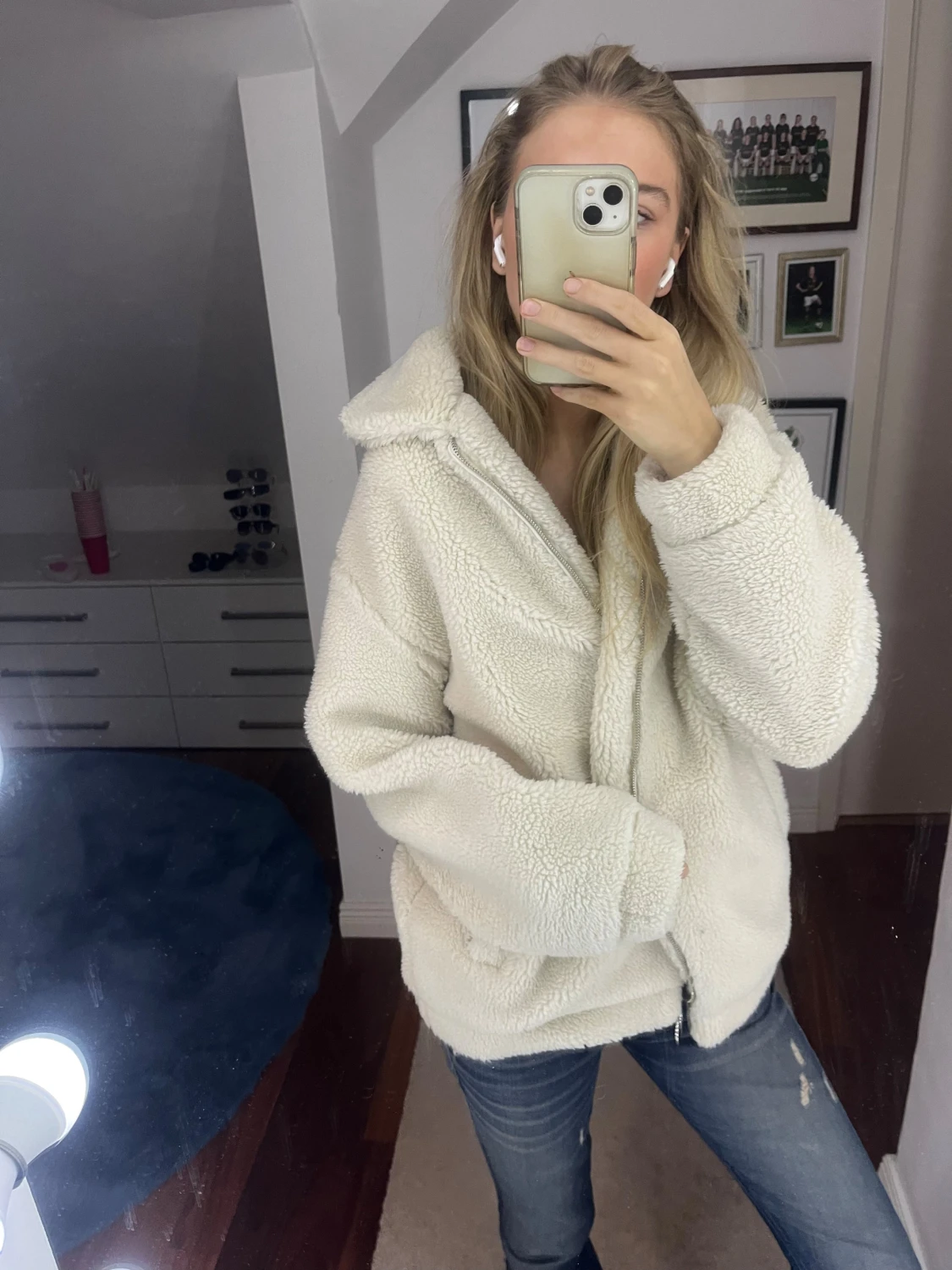 Vit teddyjacka med dragkedja - 1