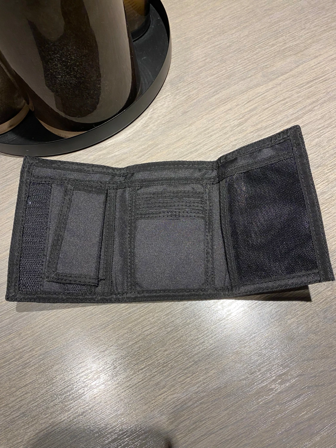 Svartvit rutig plånbok från Vans - 3