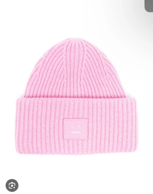 SÖKER  - SÖKER!!! Söker denna rosa mössa ifrån acne studios, hör av dig🩷