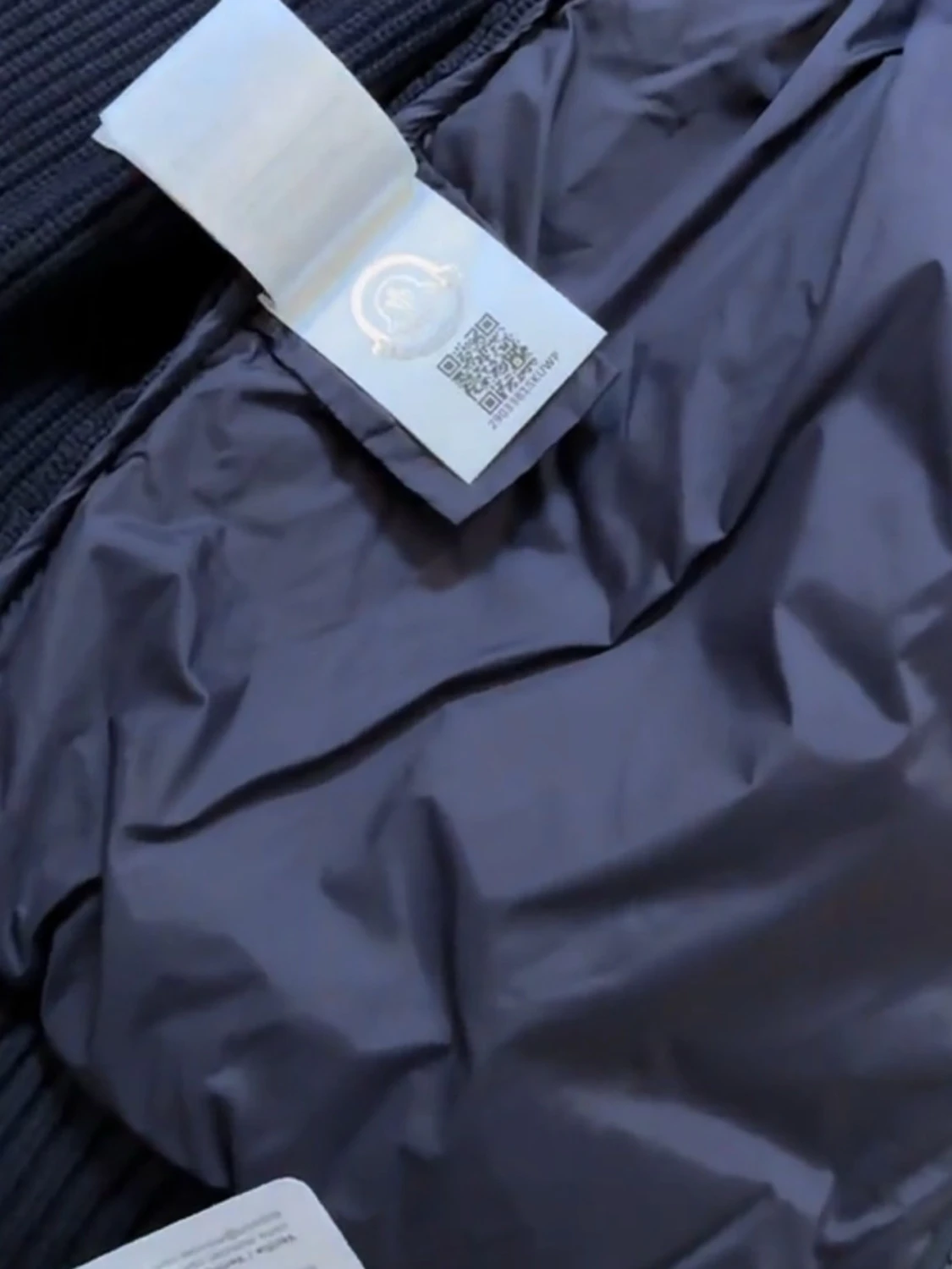 Mörkblå Moncler pufferjacka med huva - 3